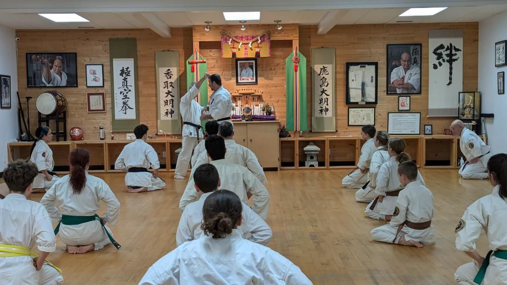 Clase en el dojo de Shihan Hugo Pérez en Montreal
